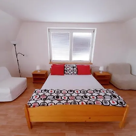 Appartement Patera Unhošť
